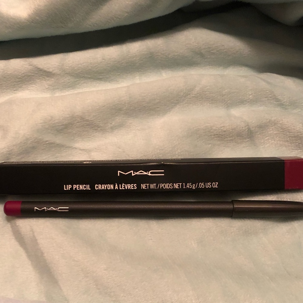 NWT Mac lip pencil color-nightingale
